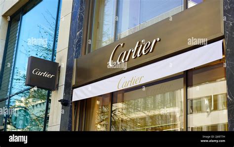 bilder von cartier düsseldorf - Cartier jewelry store Stockfotos & Bilder .